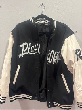 H&M Black and White Striped Collar Jacket